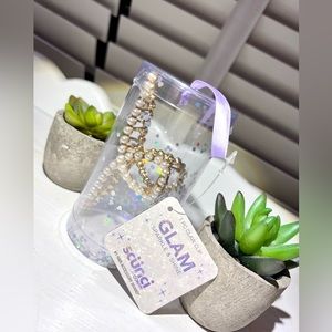 CLAW CLIP PEARL ENCRUSTED